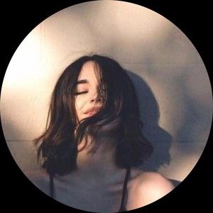 Meet your Posher, Candace